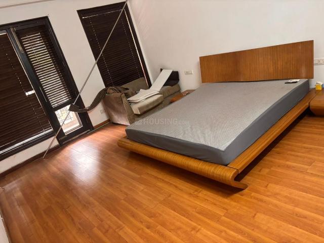 Flat for rent in Deri