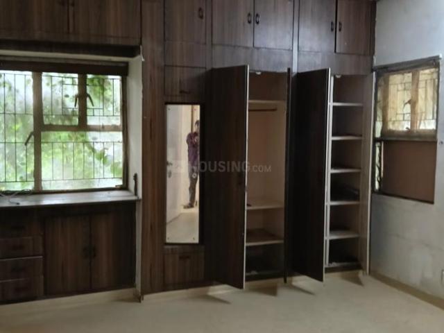 Flat for rent in Deri