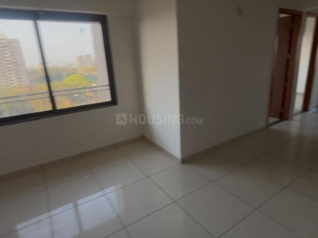 Flat for rent in Sarkhej, Gujarat