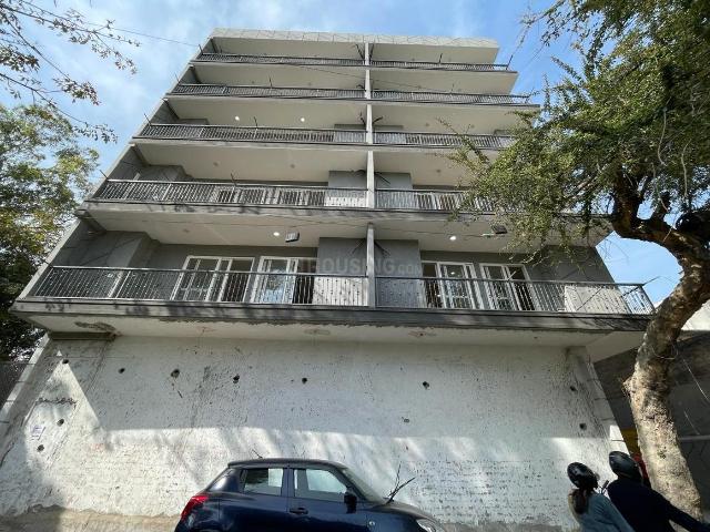 Flat for sale in South Delhi, Deri