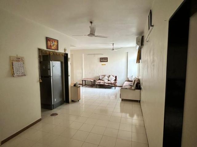 Flat for sale in Vastrapur, Ahmedabad