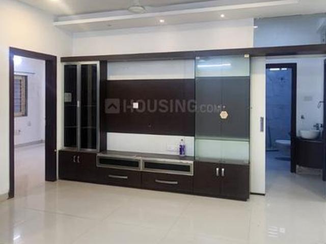 Flat for rent in Madya