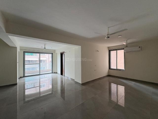 Flat for rent in Madya