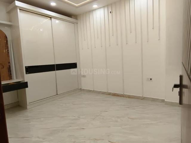 Flat for sale in Sector 100, Noida