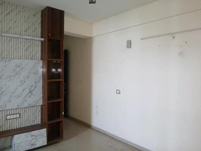 Flat for rent in Hariana
