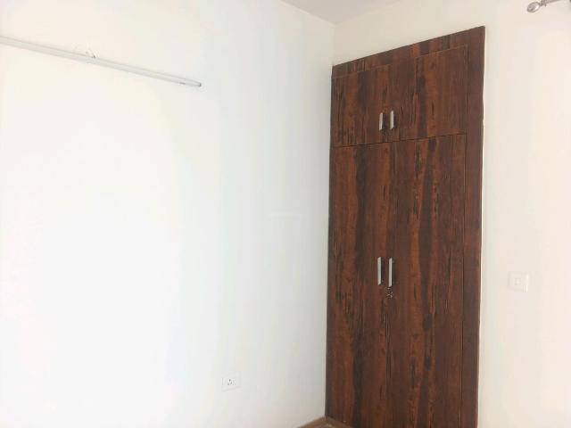 Flat for rent in Hariana