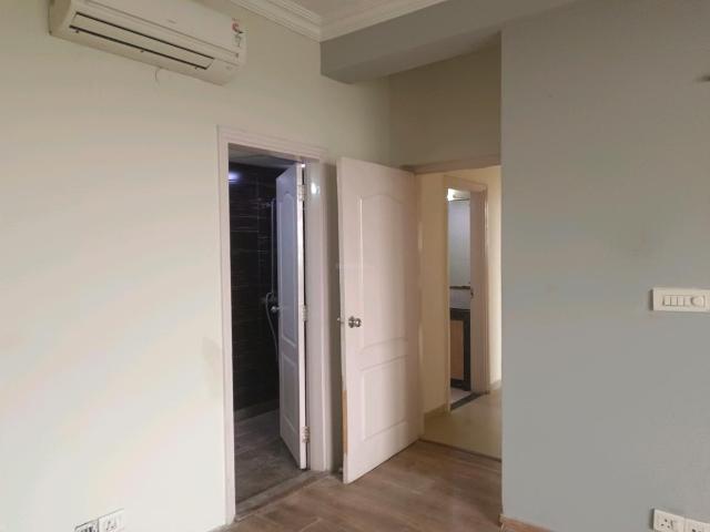 Flat for rent in Hariana