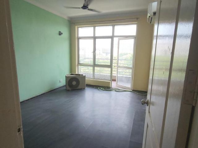 Flat for rent in Hariana