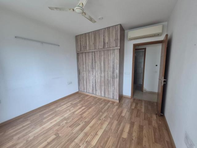 Flat for rent in Hariana