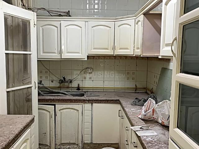 Flat for rent in South West Delhi, Deri