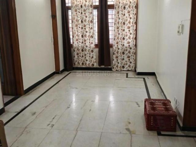 Flat for rent in South West Delhi, Deri