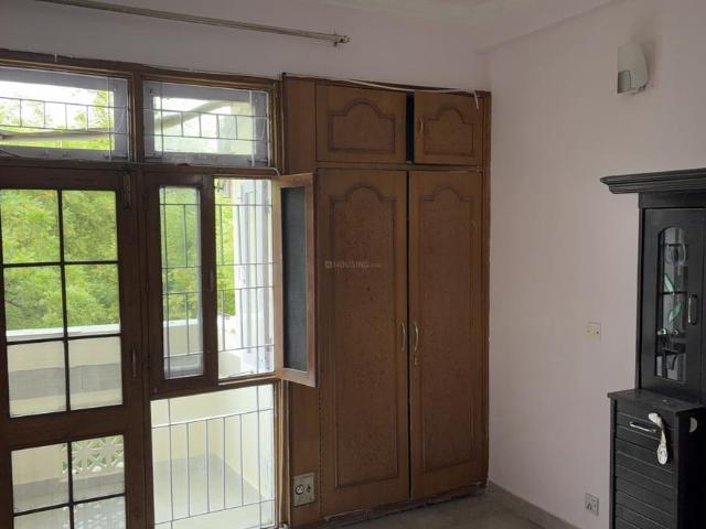 Flat for rent in South West Delhi, Deri
