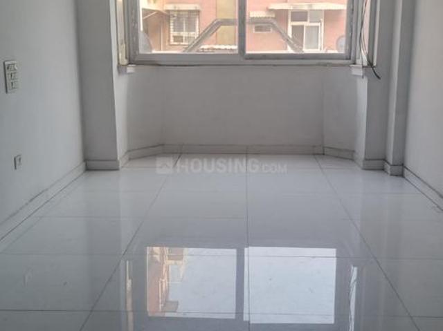 Flat for sale in South West Delhi, Deri