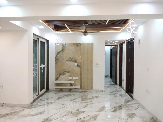 Flat for sale in South West Delhi, Deri