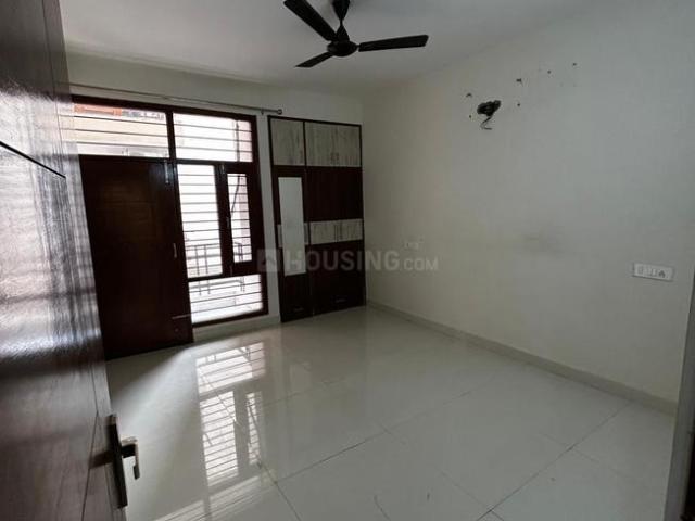 Flat for rent in Sector 126, Kharar