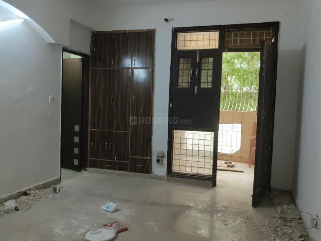 Flat for rent in South West Delhi, Deri