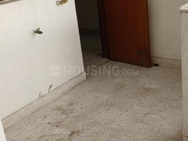 Flat for sale in South West Delhi, Deri