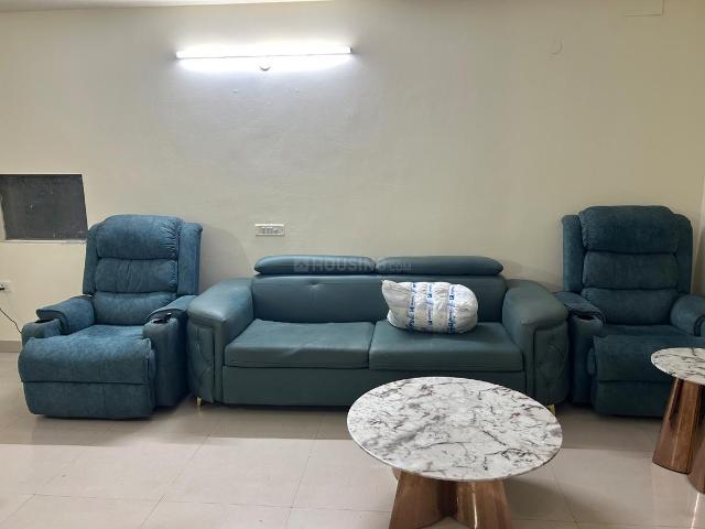 Flat for rent in Bajidpur, Noida