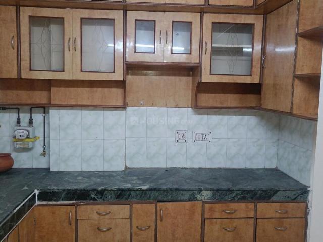 Flat for rent in South West Delhi, Deri
