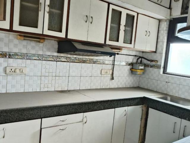 Flat for rent in South West Delhi, Deri