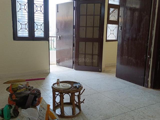 Flat for rent in South West Delhi, Deri