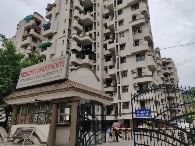 Flat for sale in South West Delhi, Deri