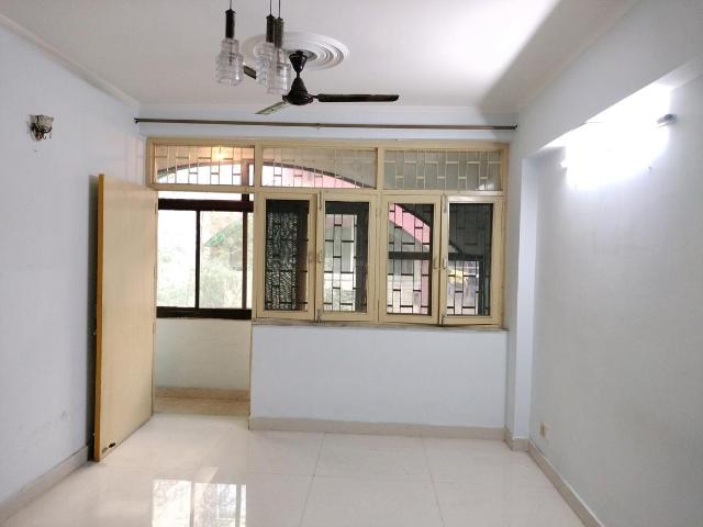 Flat for sale in South West Delhi, Deri