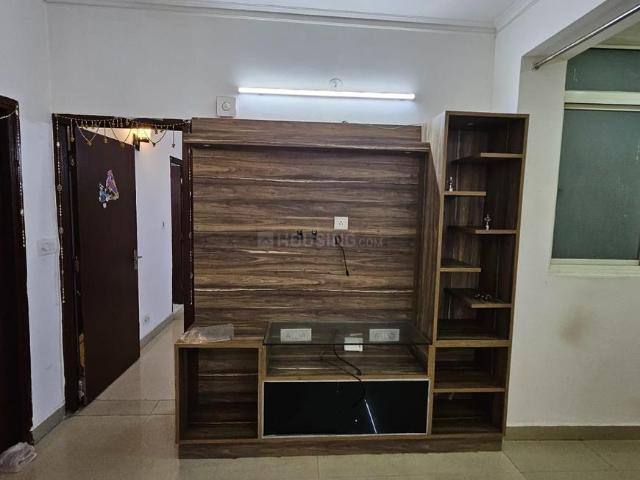Flat for sale in Kosmos, Noida