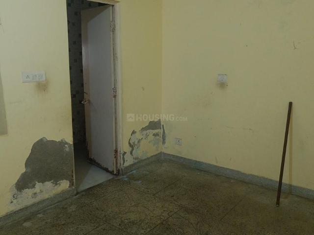 Flat for rent in South West Delhi, Deri