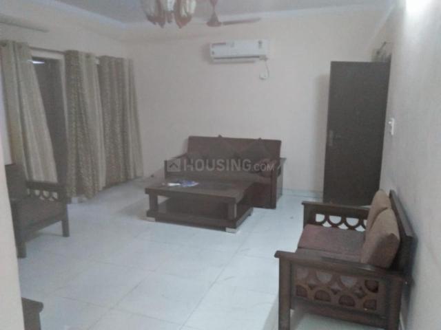 Flat for rent in South West Delhi, Deri
