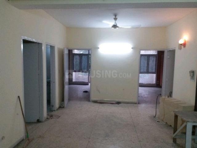Flat for sale in South West Delhi, Deri