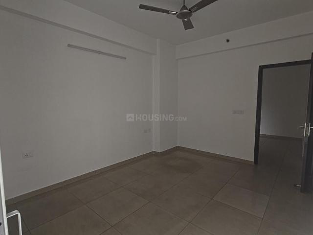 Flat for rent in Sector 143, Noida