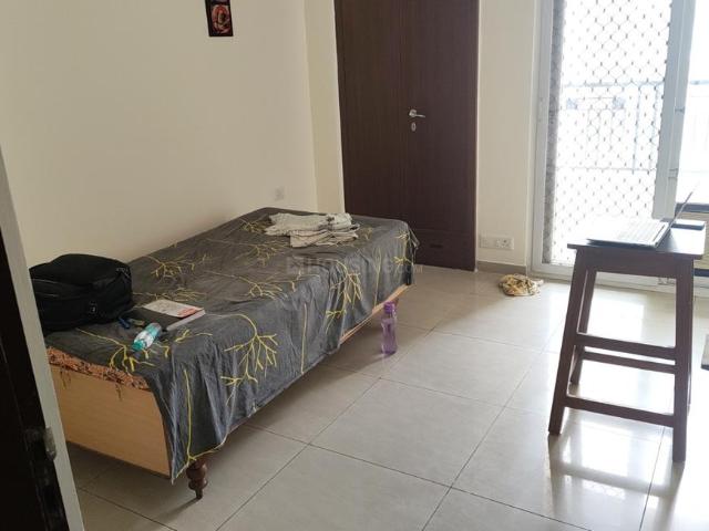 Flat for rent in Sector 143, Noida