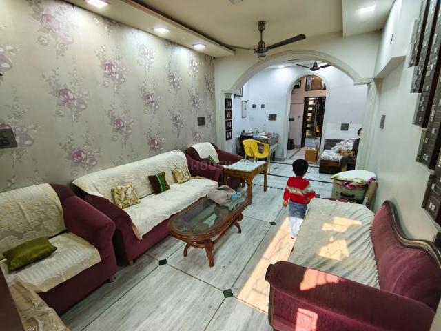 Flat for sale in North Delhi, Deri