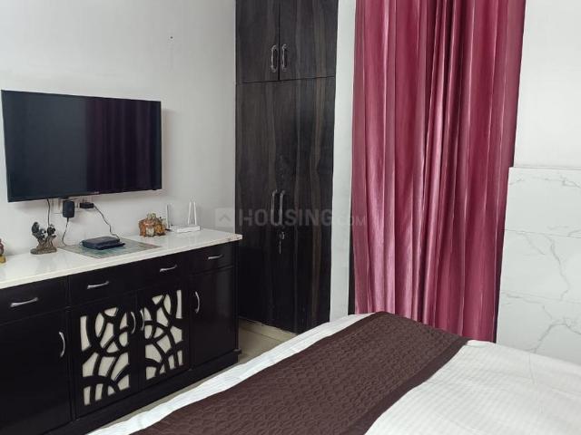 Flat for sale in South West Delhi, Deri
