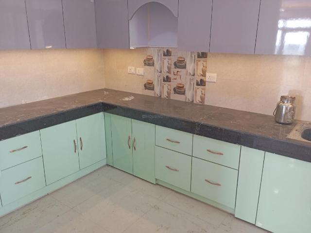Flat for rent in South West Delhi, Deri