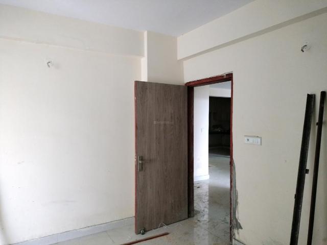 Flat for rent in South West Delhi, Deri