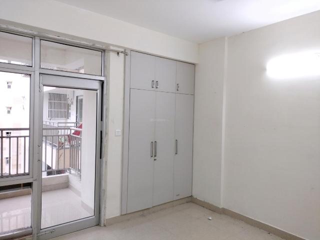 Flat for rent in South West Delhi, Deri