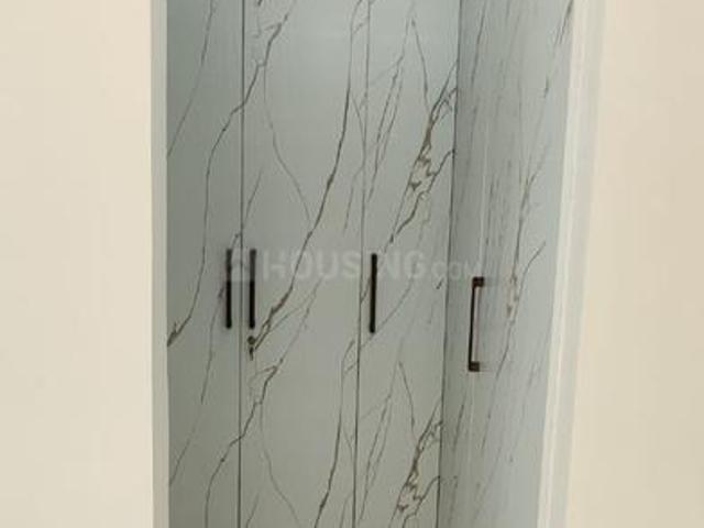 Flat for rent in South West Delhi, Deri