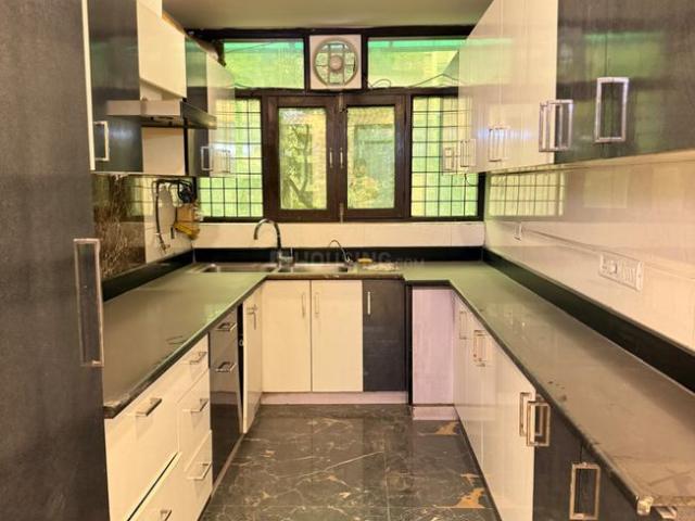 Flat for rent in South West Delhi, Deri