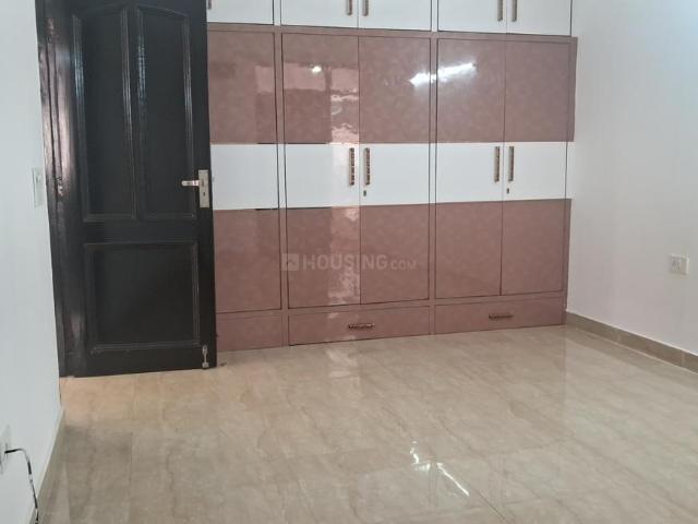 Flat for rent in South West Delhi, Deri