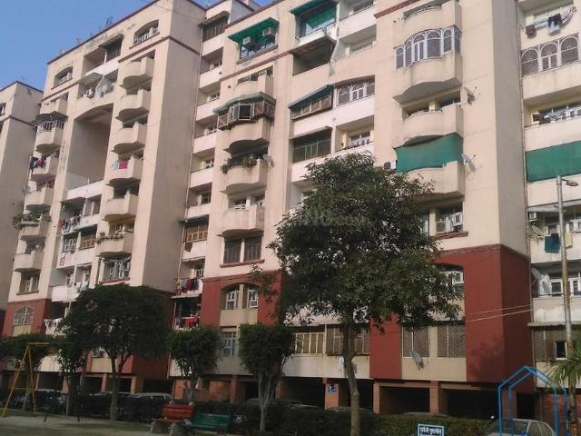 Flat for sale in South West Delhi, Deri