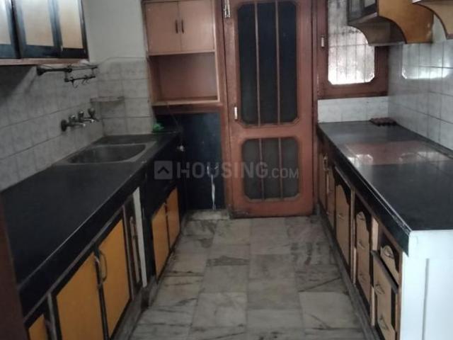 Flat for rent in Hariana