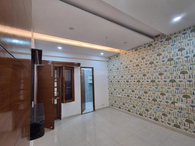 Flat for sale in Hariana