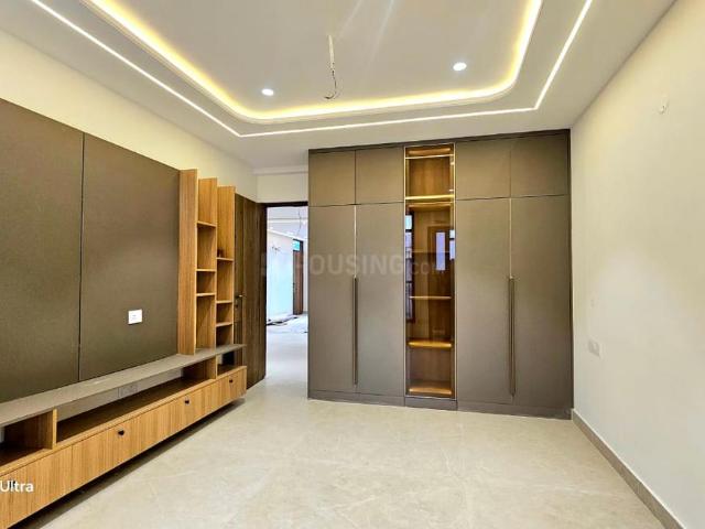 Flat for sale in Hariana