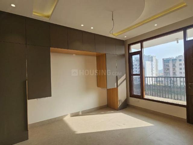 Flat for sale in Hariana