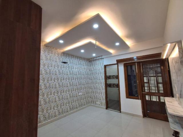 Flat for sale in Hariana