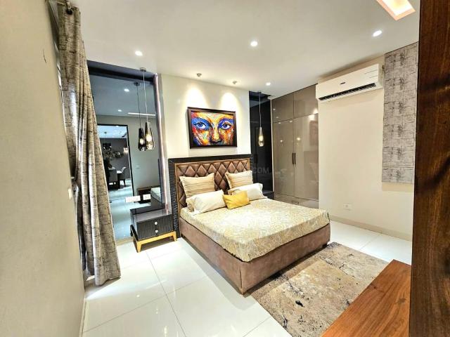 Flat for sale in Hariana