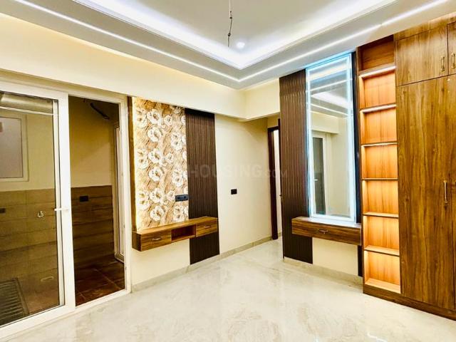 Flat for sale in Hariana