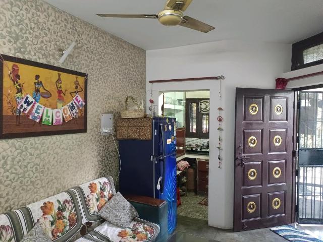 Flat for sale in Hariana